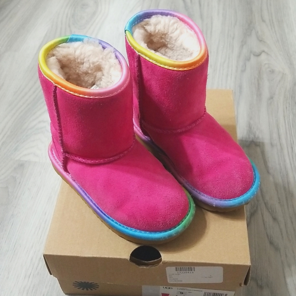 Toddler Classic Short II Rainbow